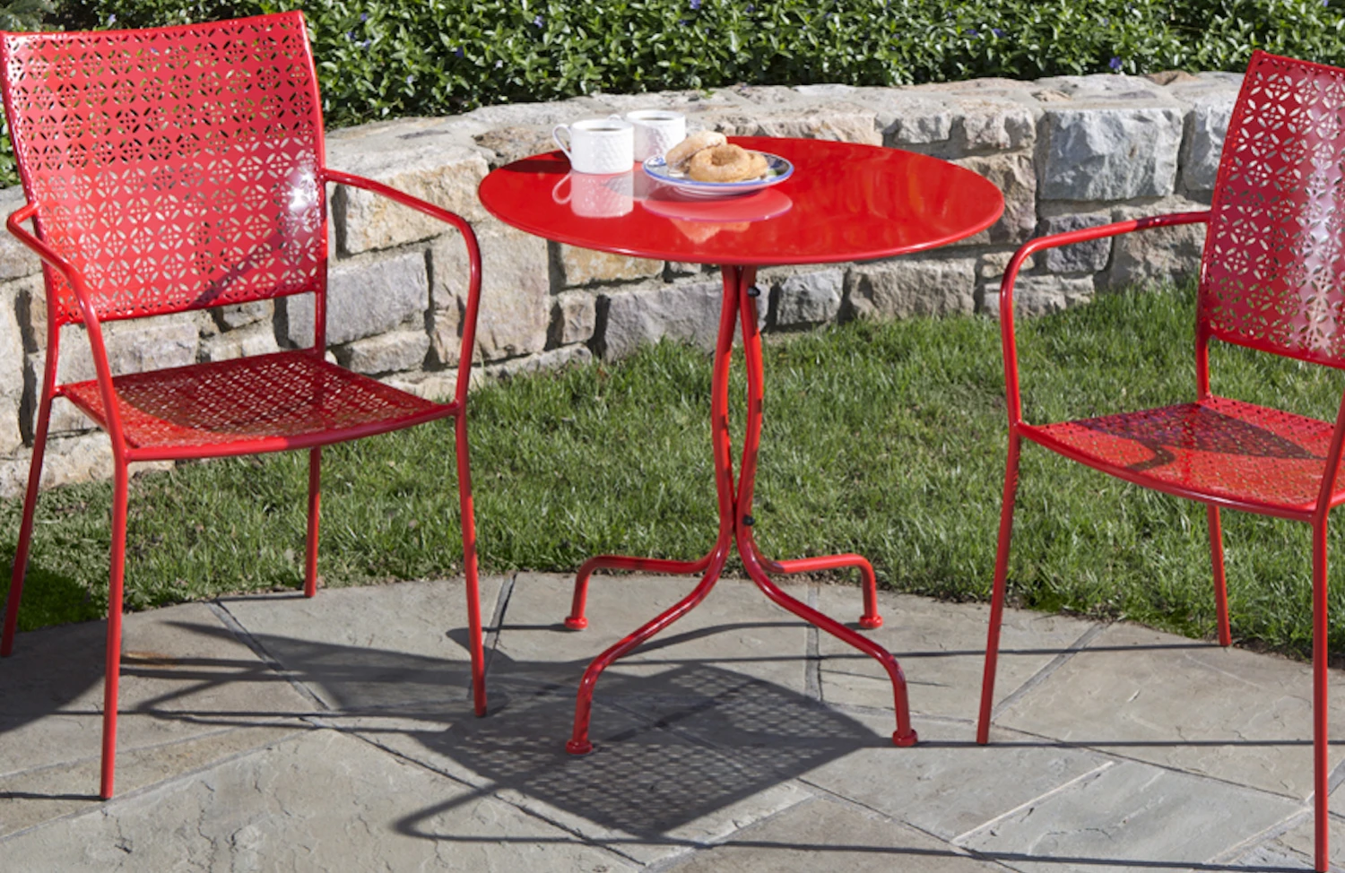 Alfresco Home Martini Cherry Pie Iron Dining Set - Image 2