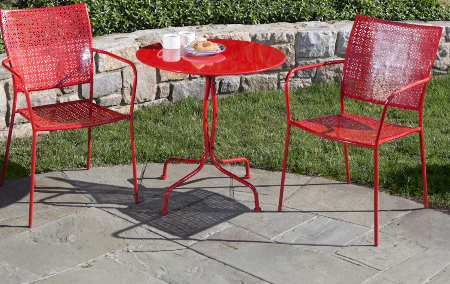 Alfresco Home Martini Cherry Pie Iron Dining Set - Image 3