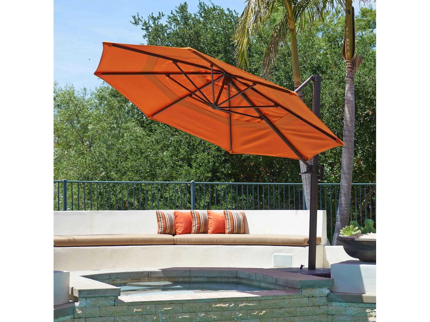 California Umbrella Quick Ship Cali Series 11 Foot Octagon Cantilever Aluminum Umbrella With Crank Lift System - Image 14