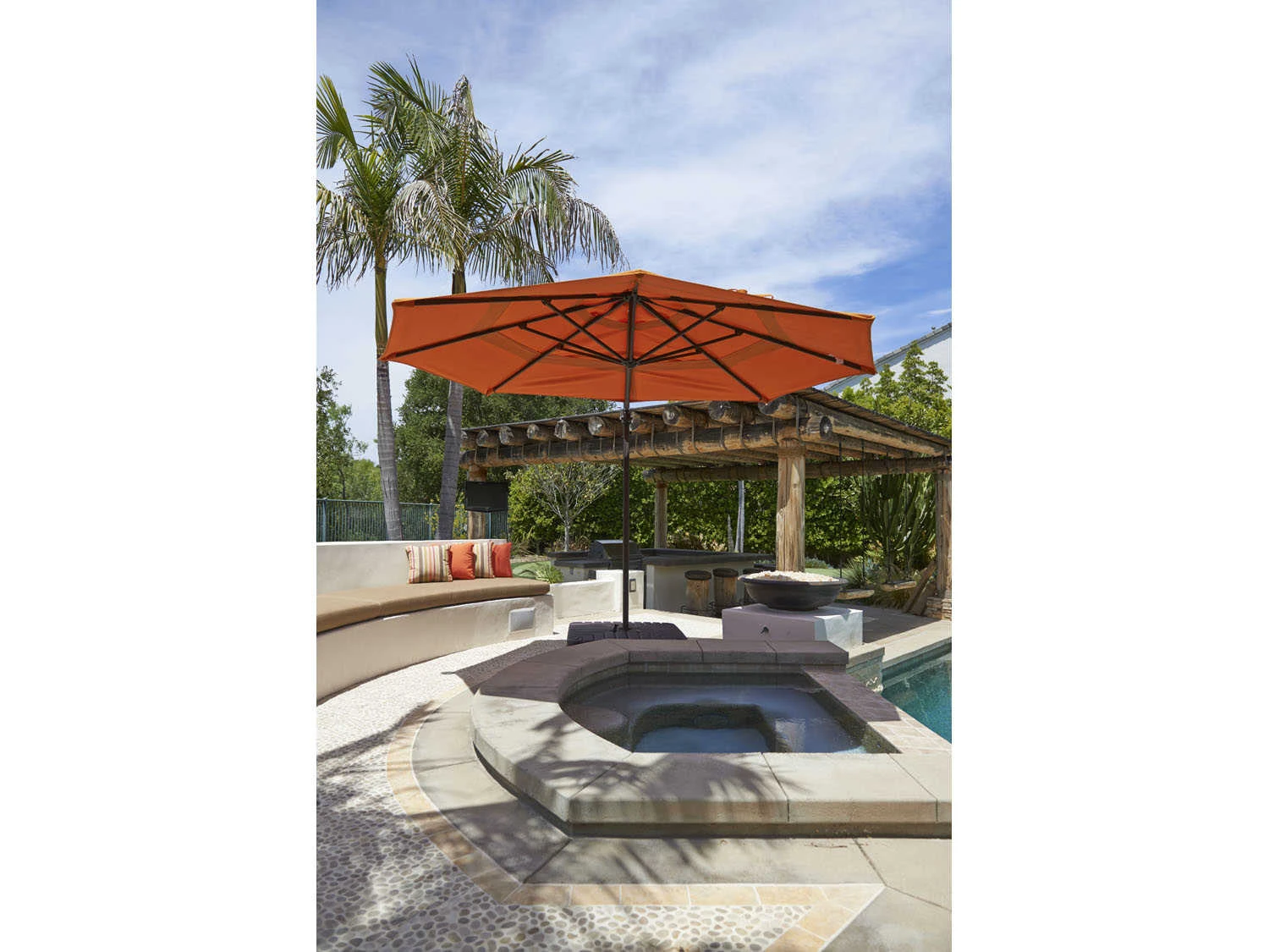 California Umbrella Quick Ship Cali Series 11 Foot Octagon Cantilever Aluminum Umbrella With Crank Lift System - Image 15