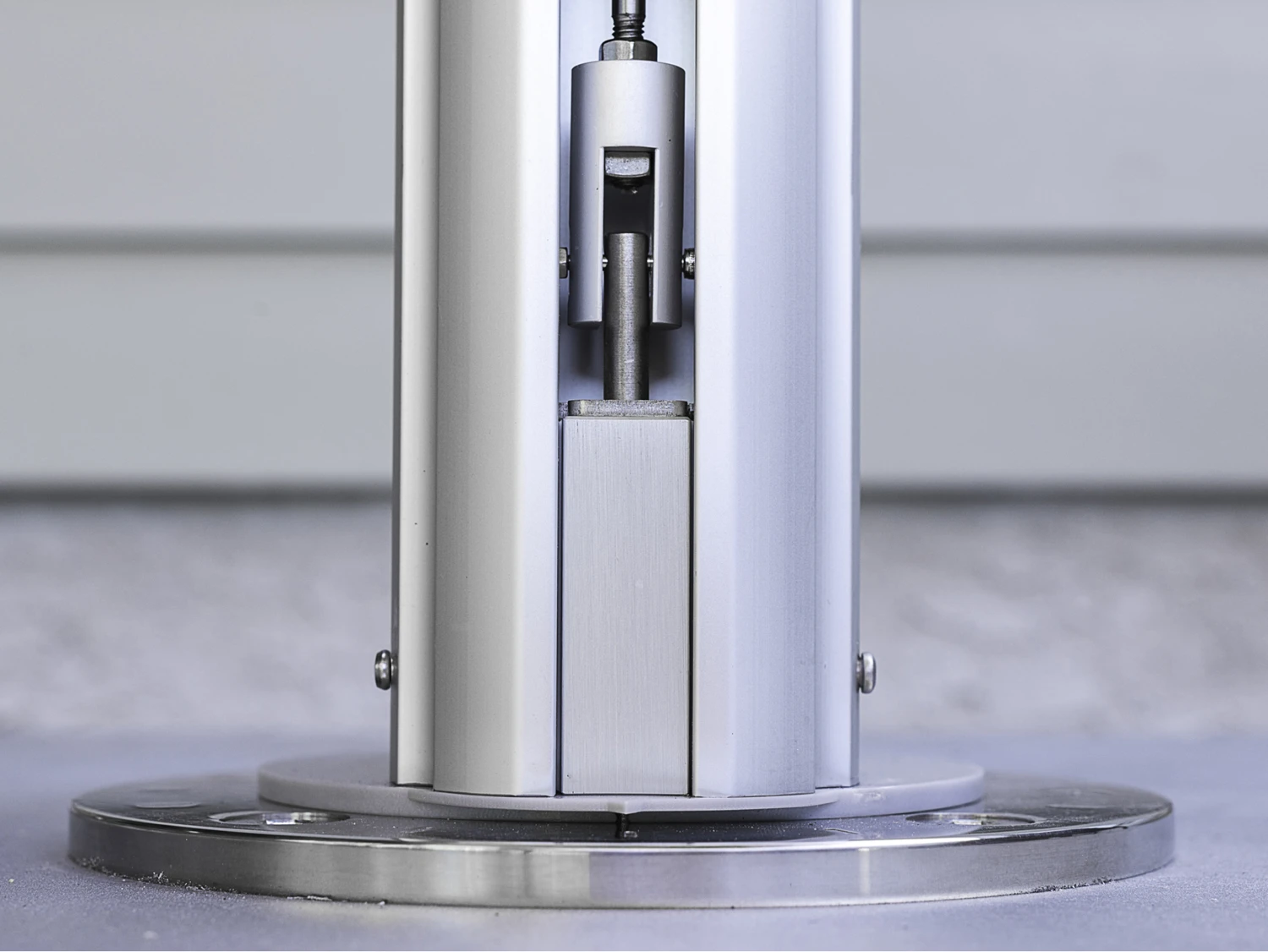 Frankford Aurora Custom Cantilever Fiberglass Brushed Silver 13' Foot Octagon Crank Lift Infinity Tilt Umbrella - Image 6