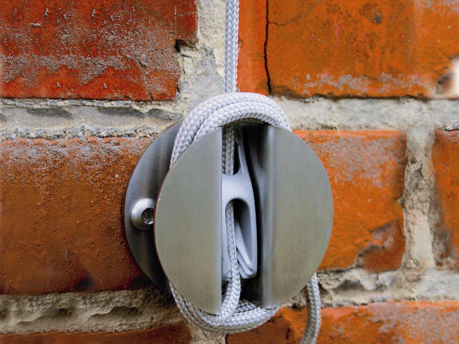 Luxury Umbrellas Ingenua 13 Foot Triangular Anodized Aluminum Shade Sail Patio Umbrella - Image 11