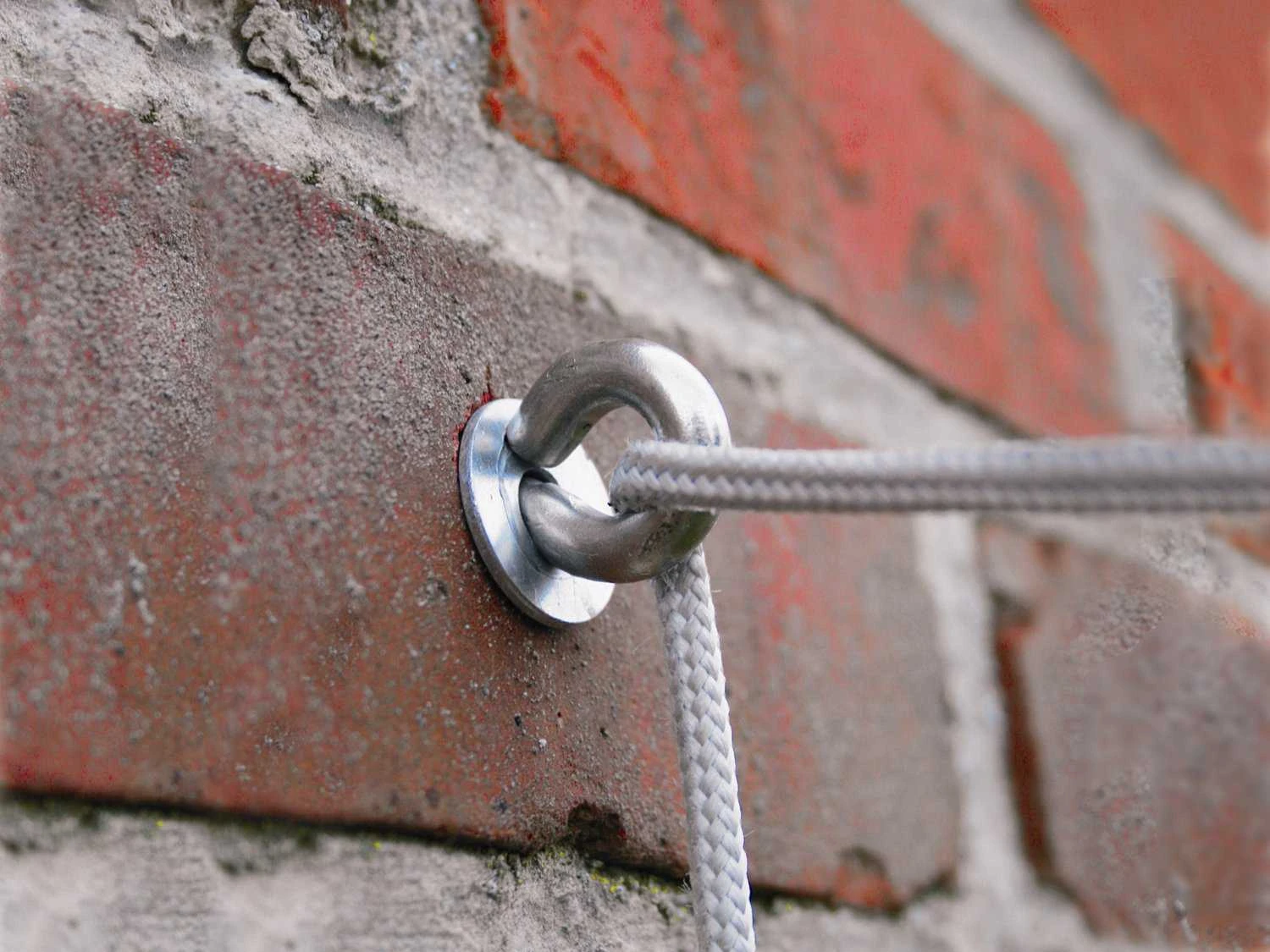 Luxury Umbrellas Ingenua 13 Foot Triangular Anodized Aluminum Shade Sail Patio Umbrella - Image 12