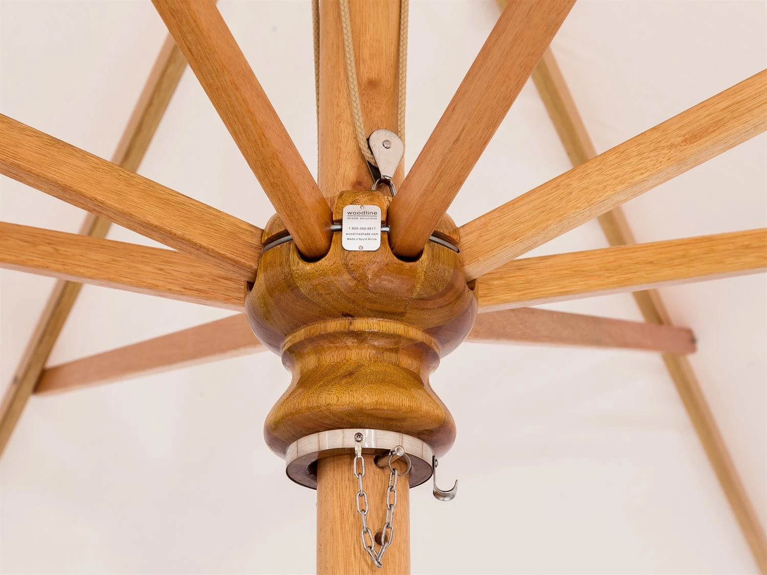 Woodline Shade Solutions Safari Eucalyptus 8.9' Octagon Pulley Lift Umbrella - Image 5