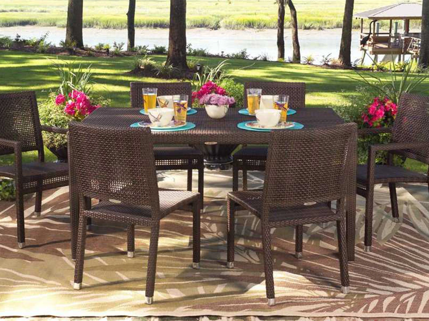 Woodard Whitecraft All Weather Wicker Dining Set